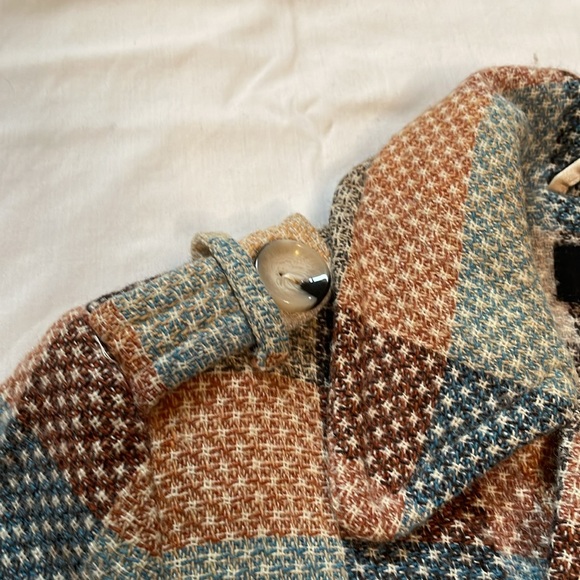 Coffeeshop Wool Plaid Pea Coat with Epaulettes - Picture 6 of 9